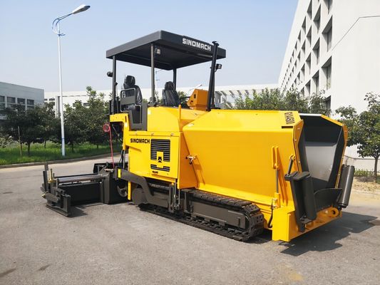 ความกว้าง 4.5m Crawler Asphalt Paver Machine GYA4500 ด้วยระบบขับขี่สูง